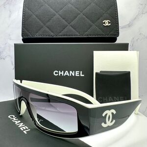 New CHANEL Sunglasses